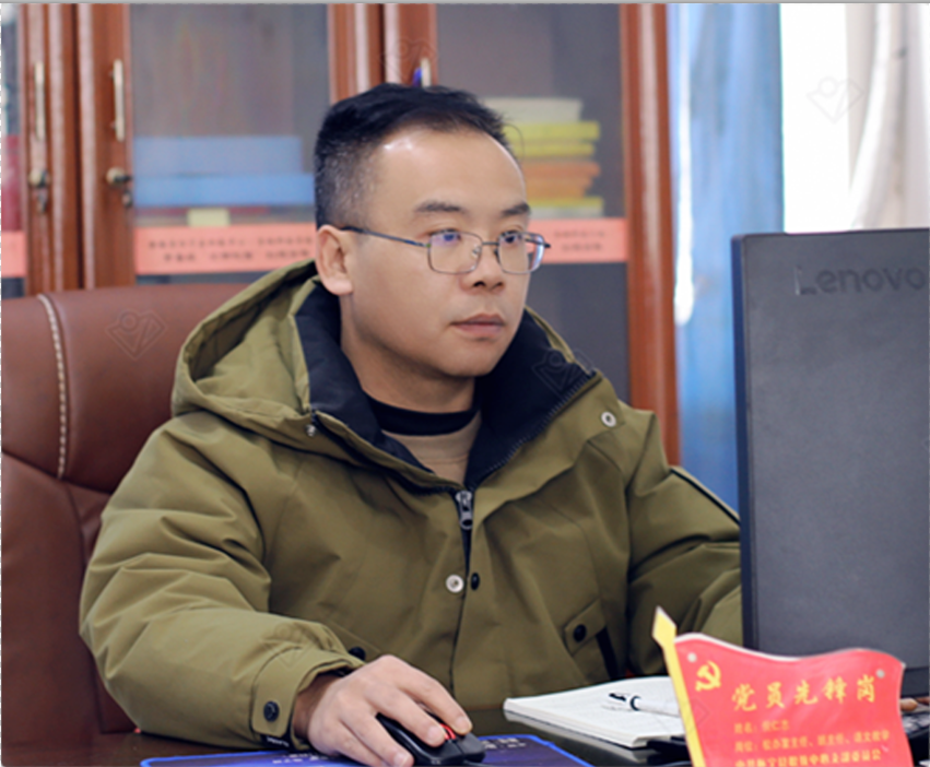 倪仁志.png